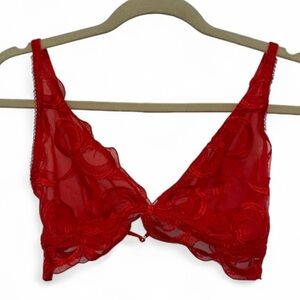 New with Tags Victoria’s Secret Red Lace Bralette Size Large